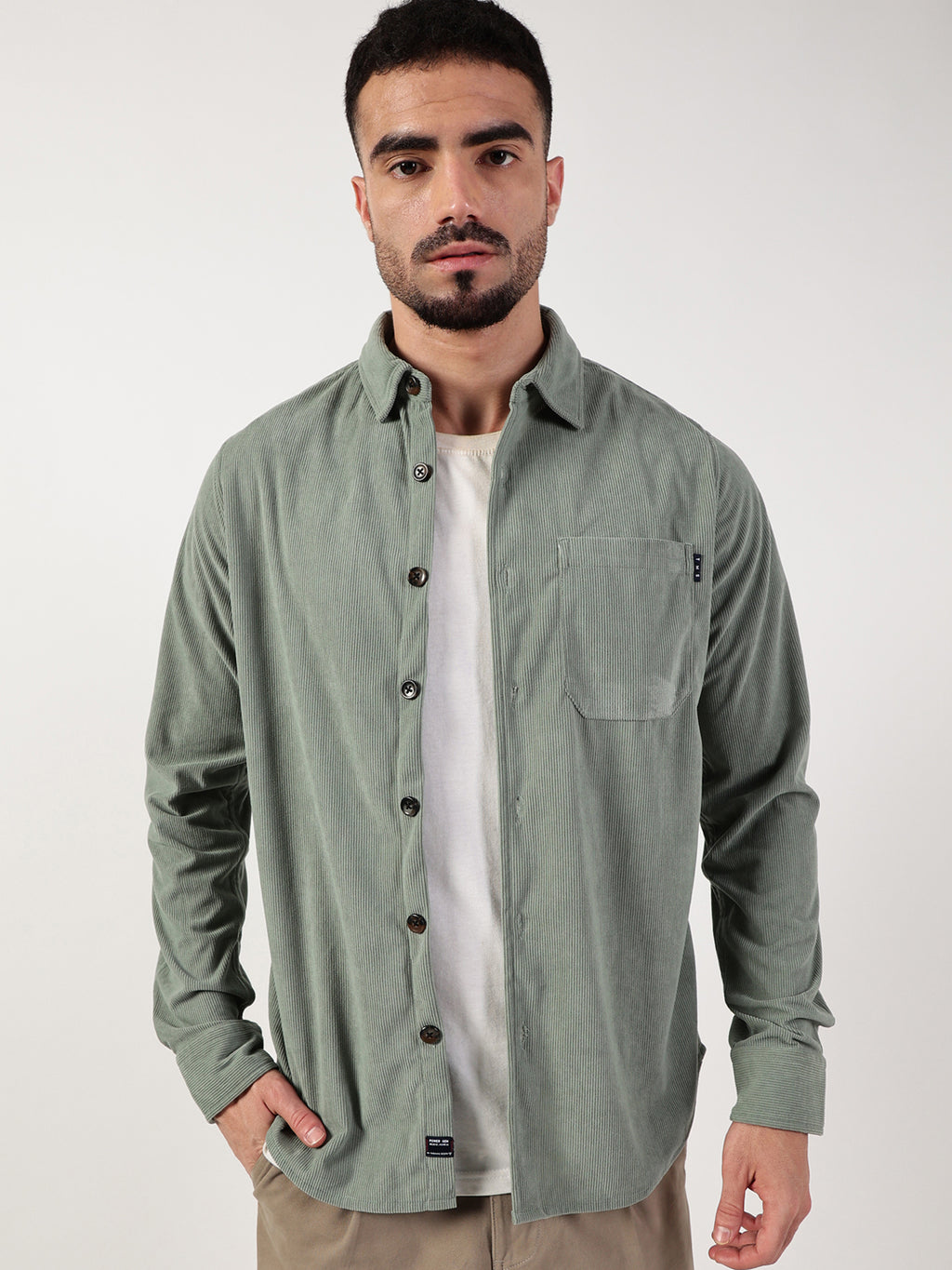 Thomas Scott Men Green Premium Spread Collar Textured Relaxed Fit Casual Shirt