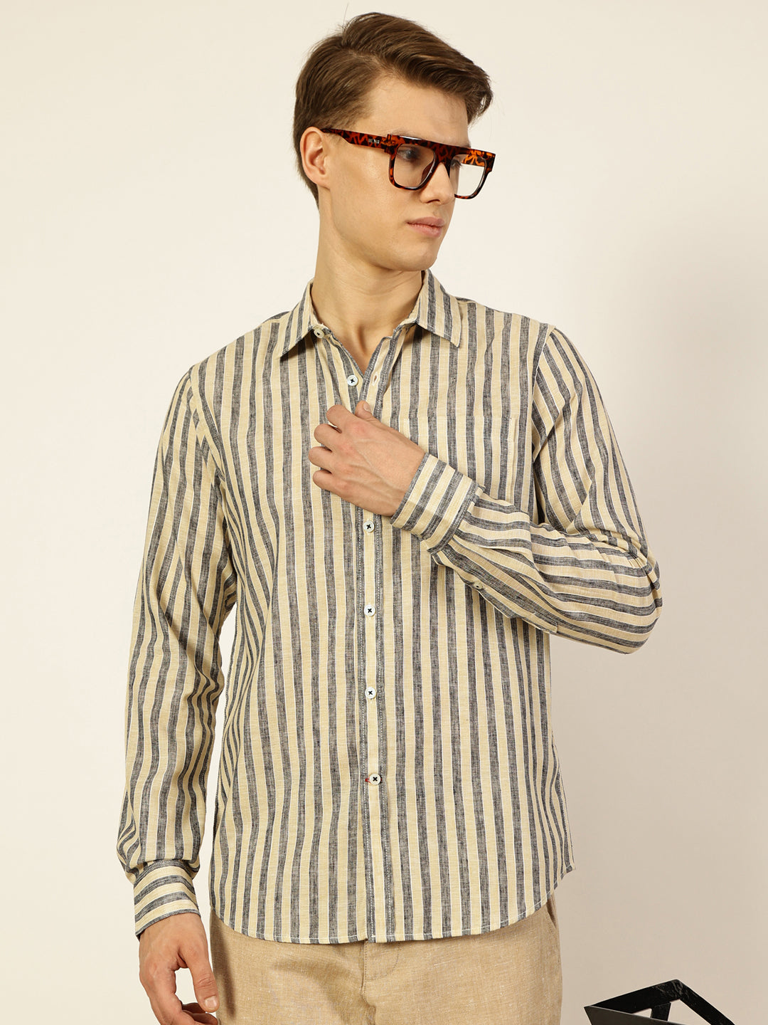 Thomas Scott Men Black Premium Vertical Striped Linen Slim Fit Casual Shirt