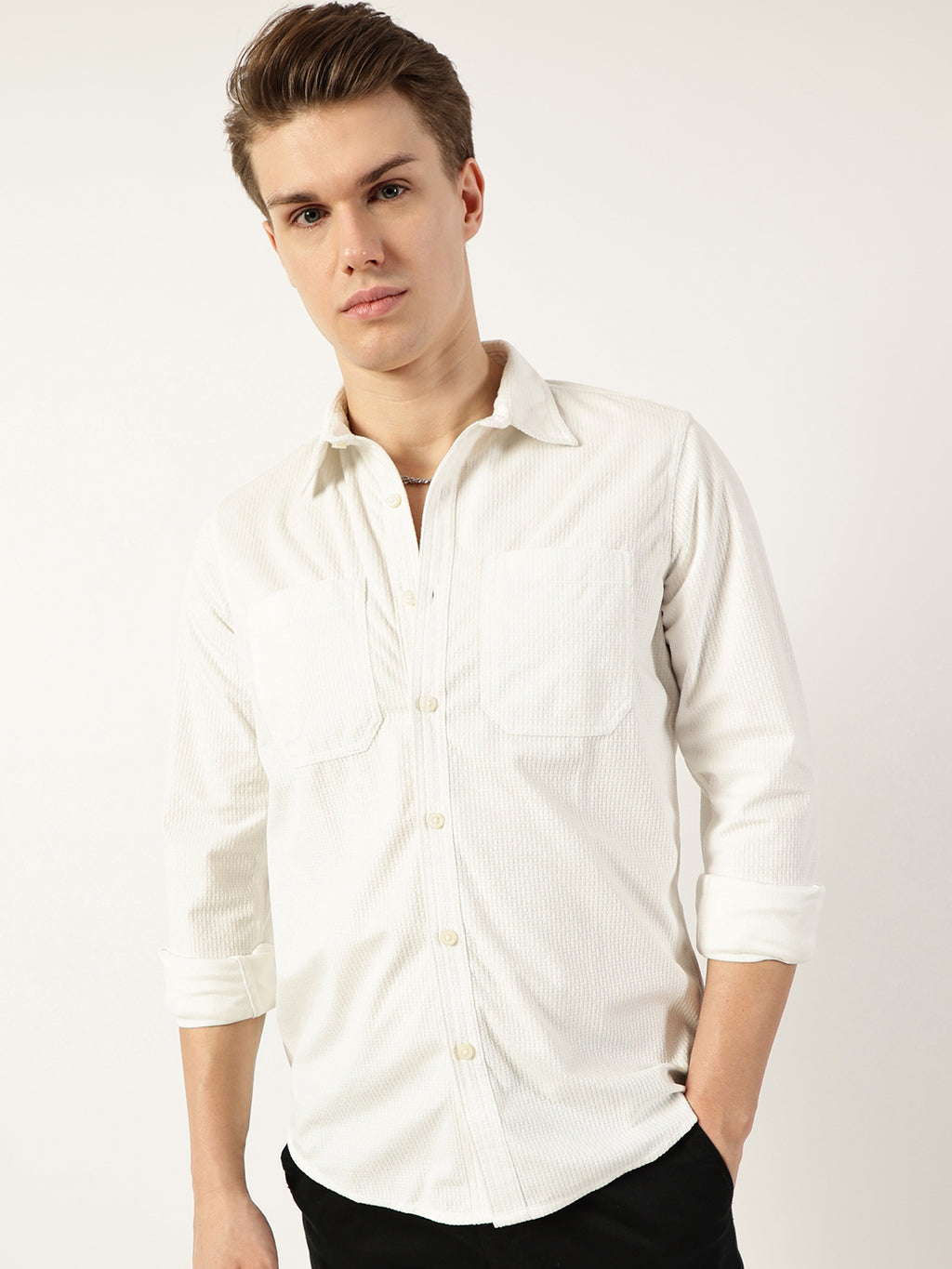 Thomas Scott Men White Classic Spread Collar Textured Slim Fit Casual Shirt