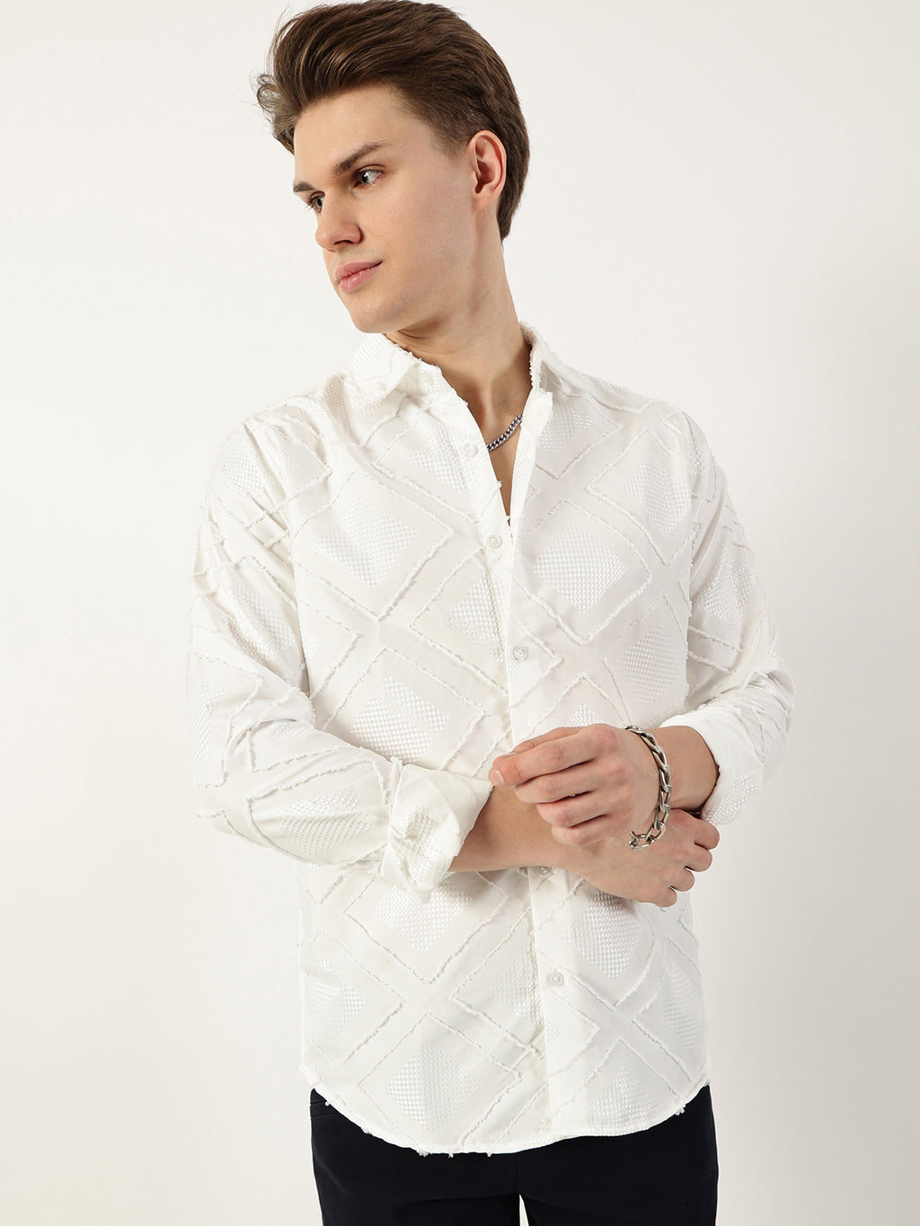 Thomas Scott Men White Premium Spread Collar Graphic Printed Slim Fit Casual Shirt
