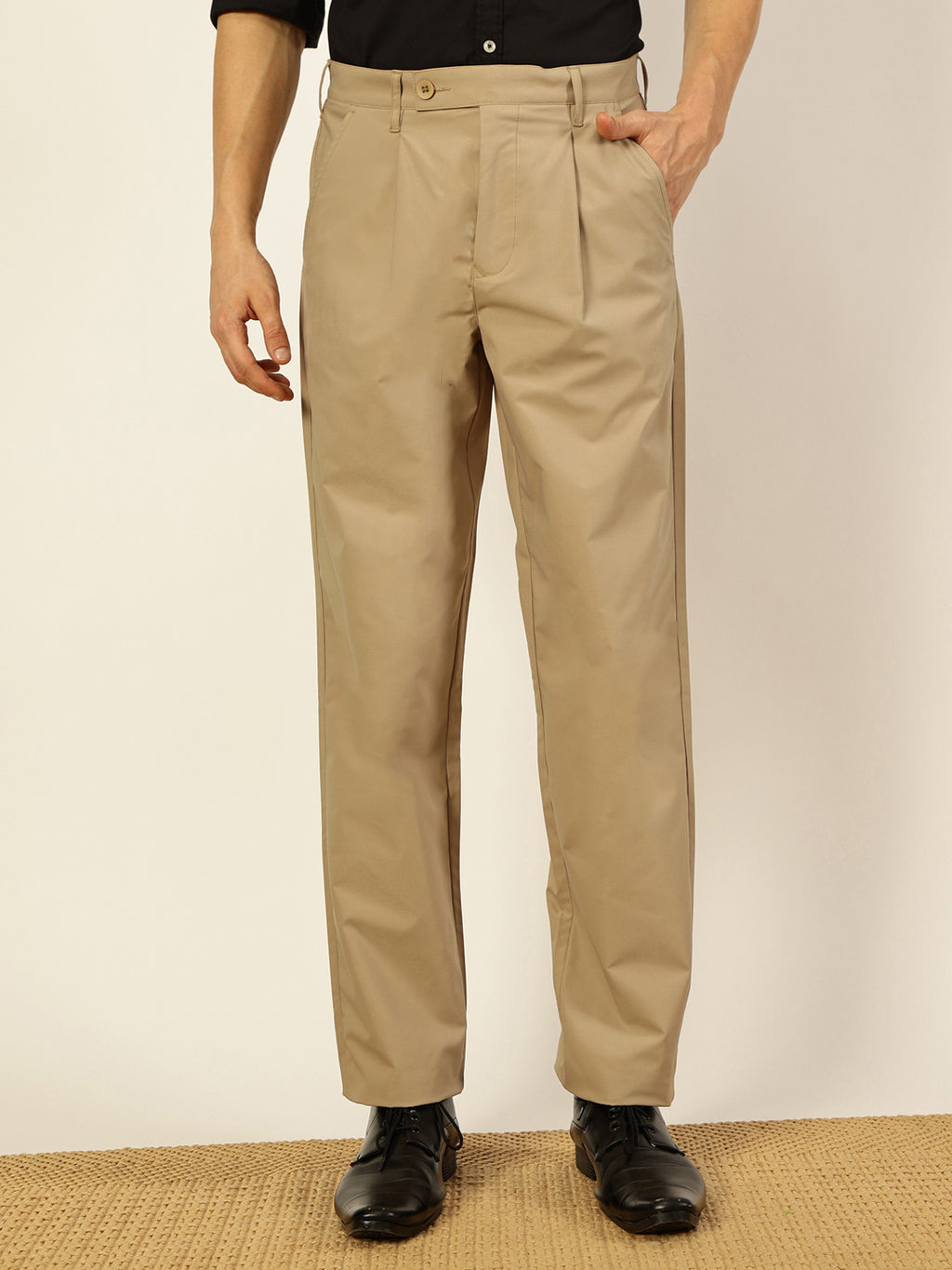 Thomas Scott Men Beige Mid-Rise Smart Pleated Trousers