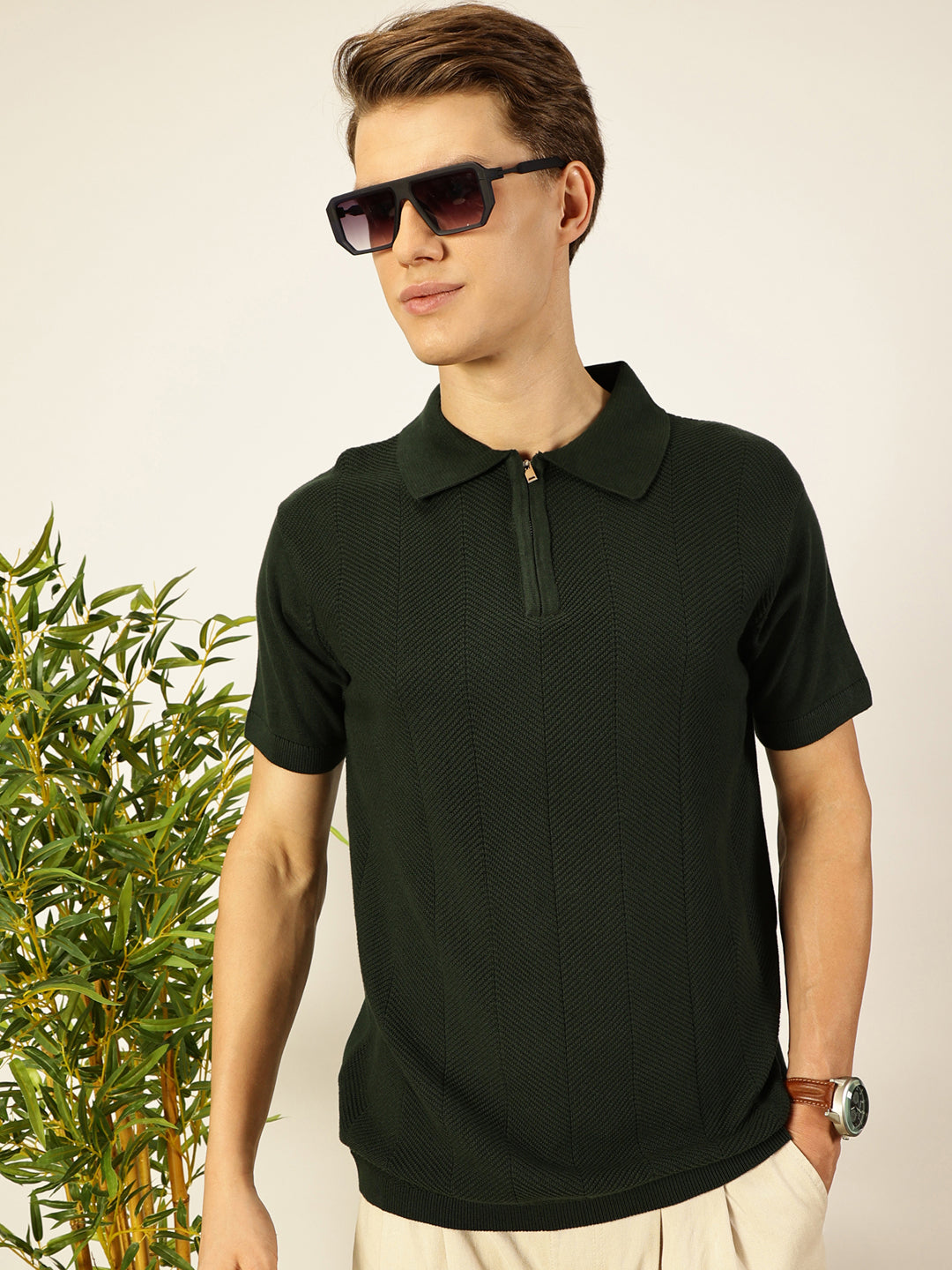 Thomas Scott Men Bottle Green Bio Finish Solid Polo Collar Cotton T-shirt