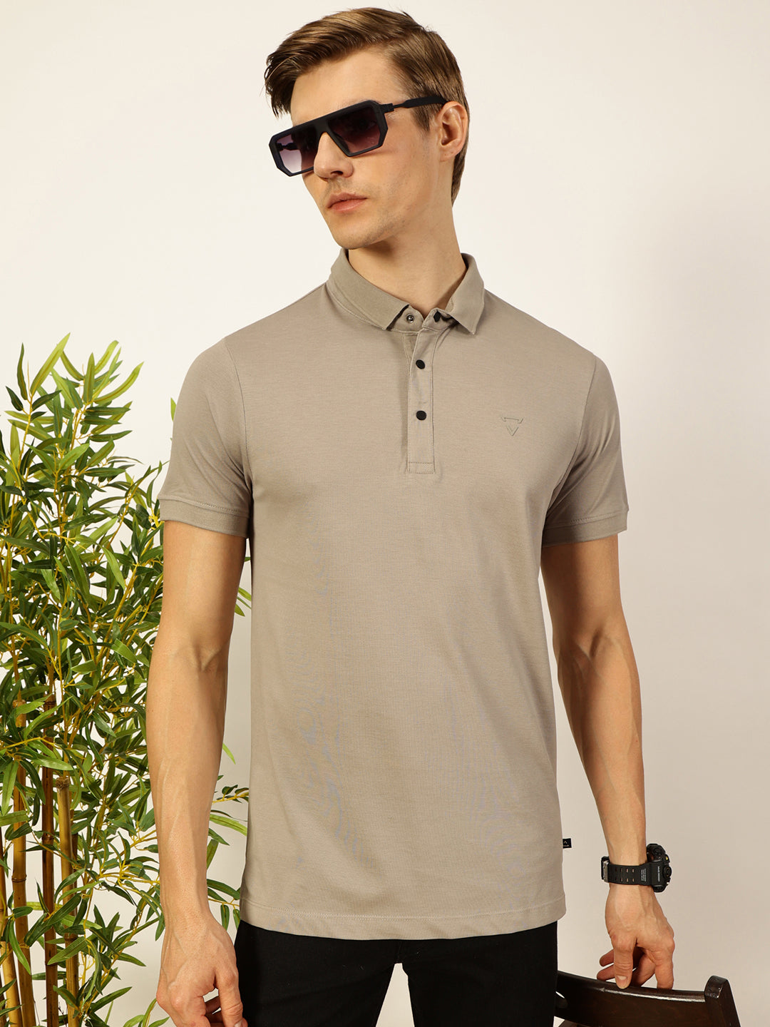 Thomas Scott Men Grey Solid Polo Collar Cotton T-shirt