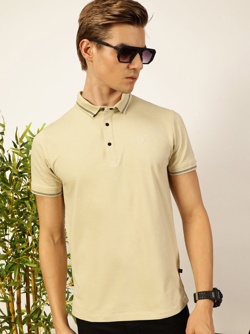 Thomas Scott Men Cream Solid Polo Collar Cotton T-shirt