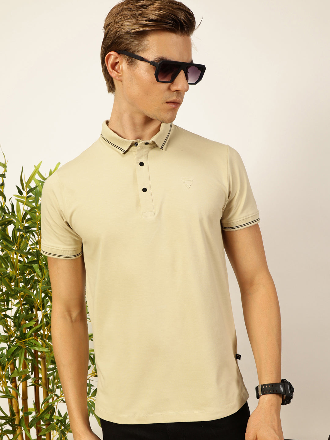 Thomas Scott Men Cream Solid Polo Collar Cotton T-shirt