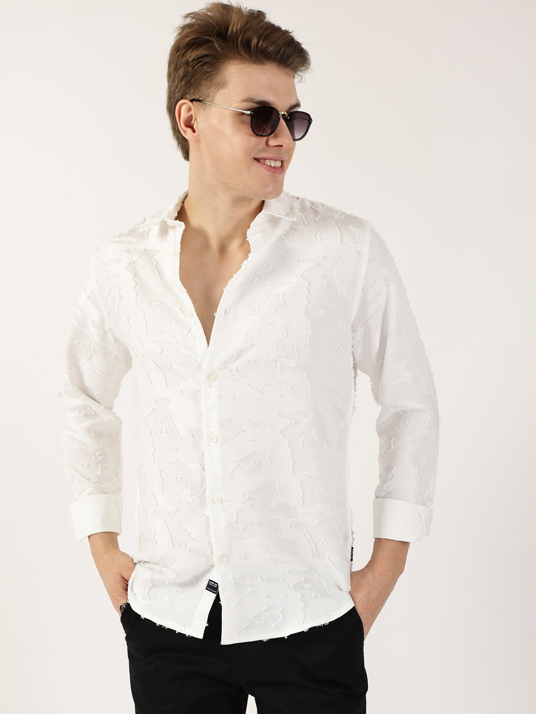 Thomas Scott Men White Premium Slim Fit Textured Casual Shirt
