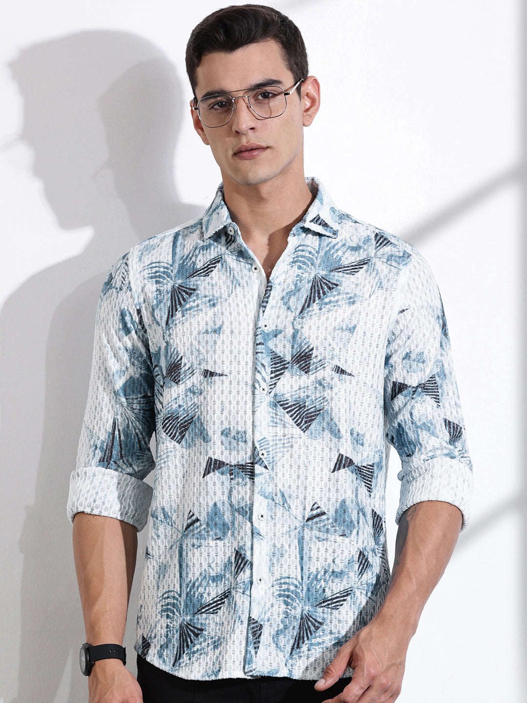 Thomas Scott Men Blue Slim Fit Long Sleeves Abstract Printed Casual Shirt