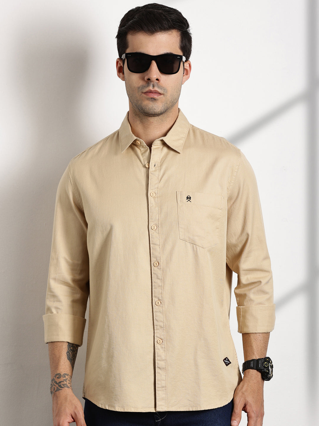 Thomas Scott Men Beige Slim Fit Long Sleeves Solid Cotton Casual Shirt