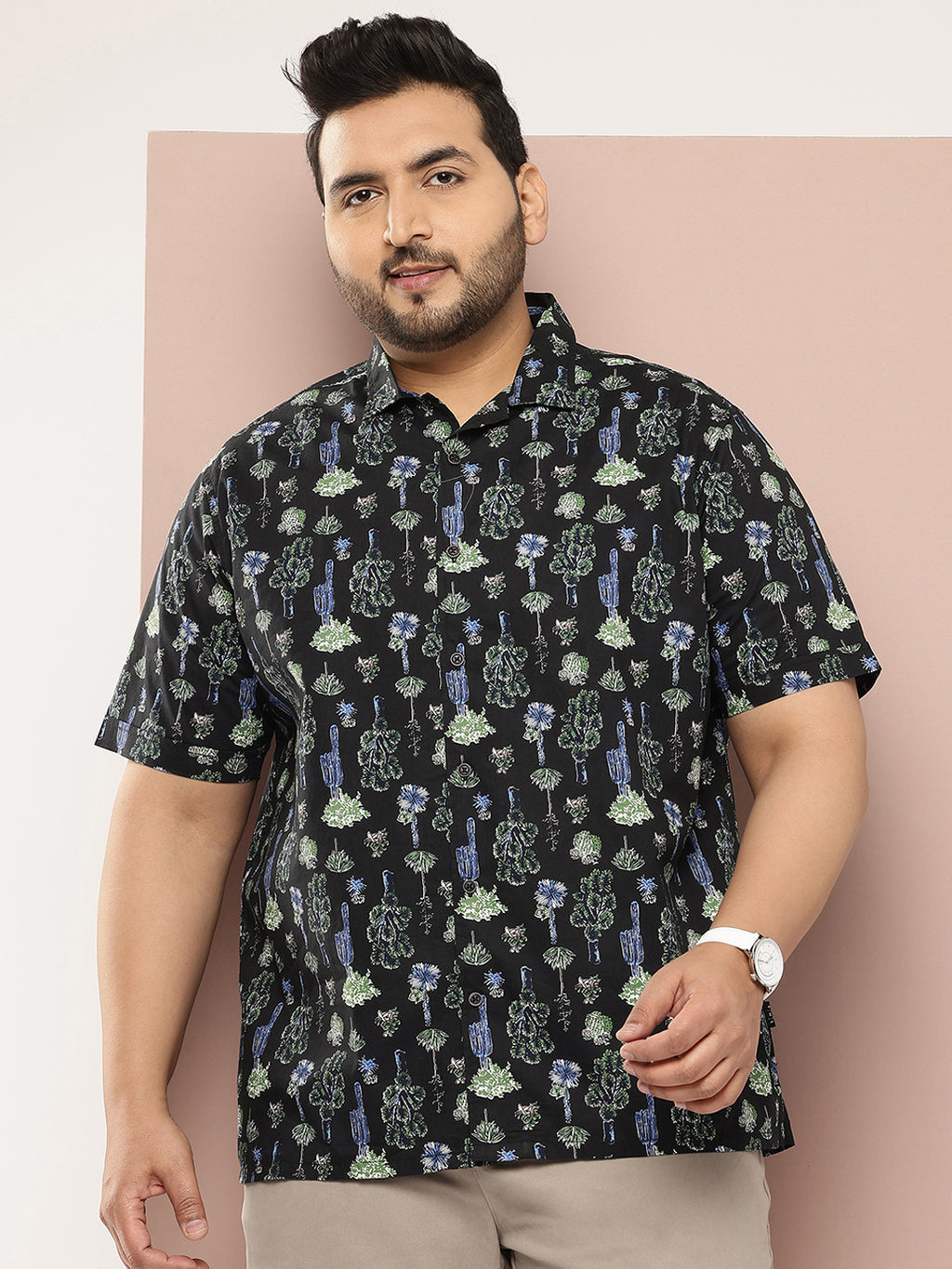 Thomas Scott Men Black Plus Size Regular Fit Short Sleeves Floral Printed Casual Shirt