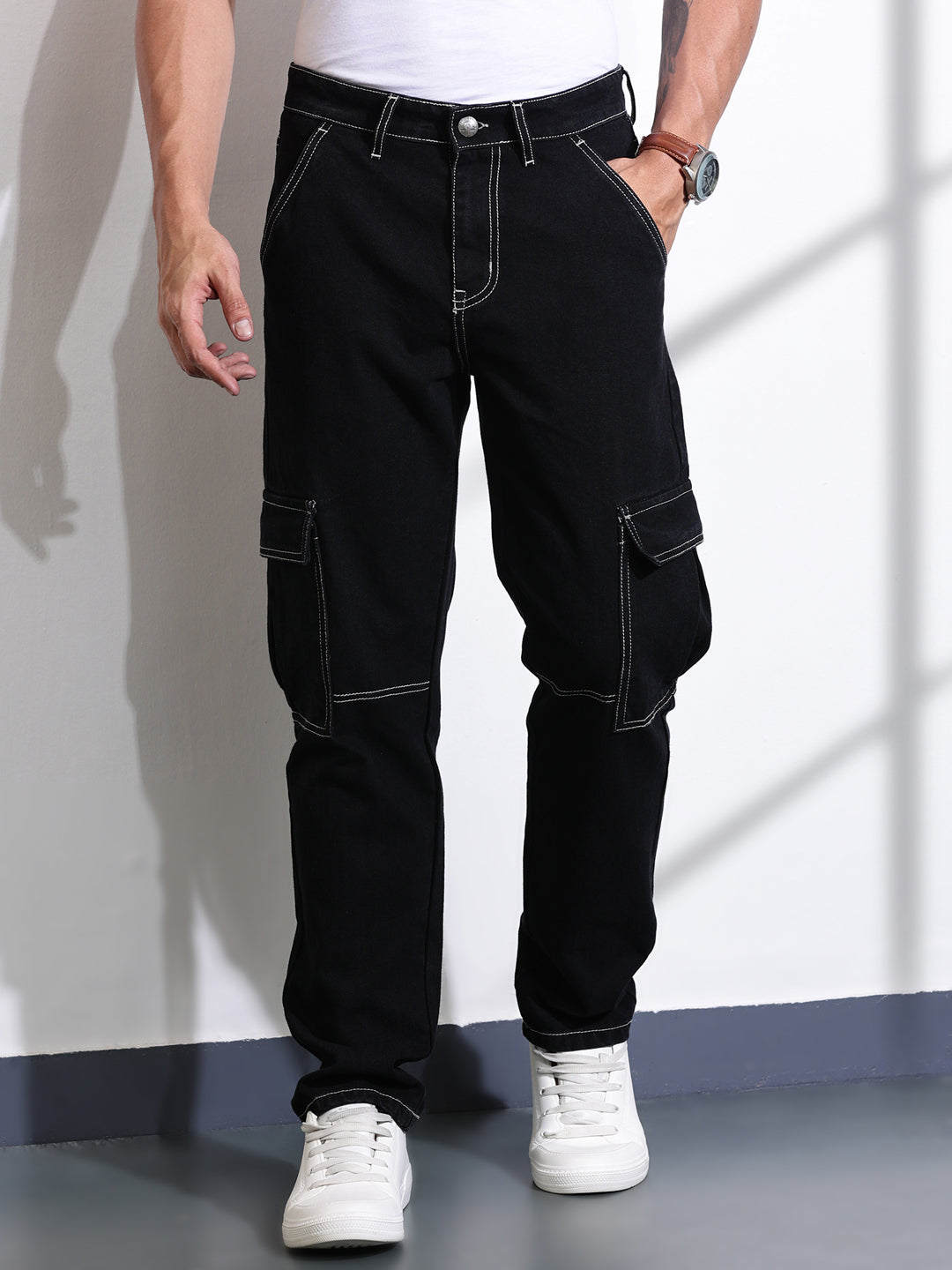 Thomas Scott Men Black Relaxed Fit Cargo Style Cotton Jeans