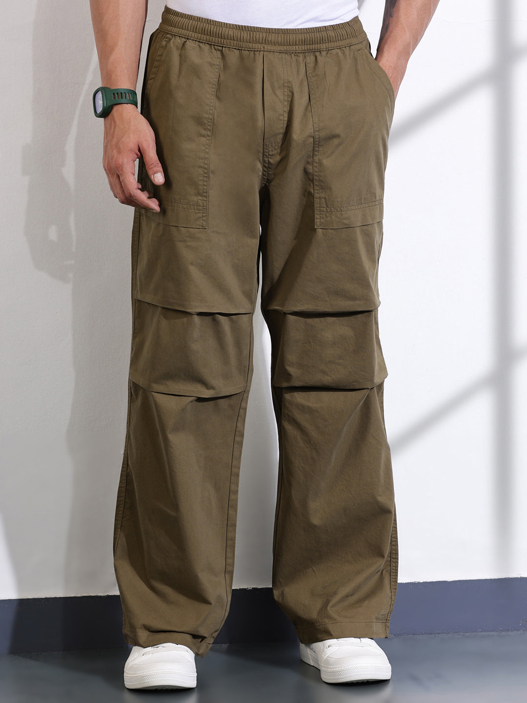 Thomas Scott Men Brown Cotton Mid-Rise Smart Cargo Trouser