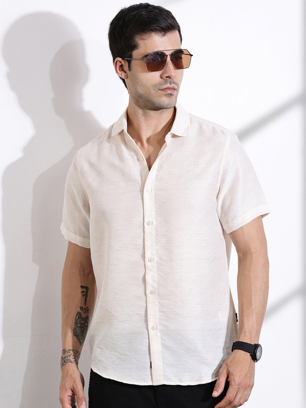 Thomas Scott Men Cream Slim Fit Geometric Print Casual Shirt