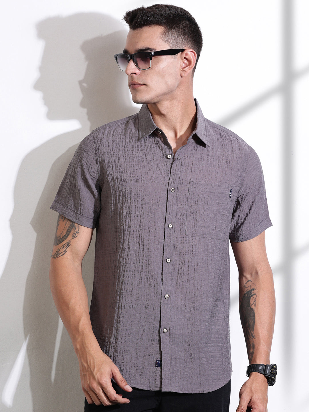 Thomas Scott Men Grey Slim Fit Textured Seersucker Casual Shirt