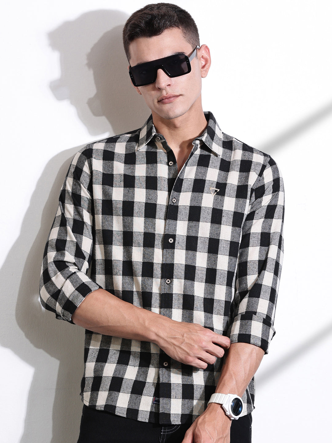 Thomas Scott Men Black Slim Fit Windowpane Checked Cotton Casual Shirt