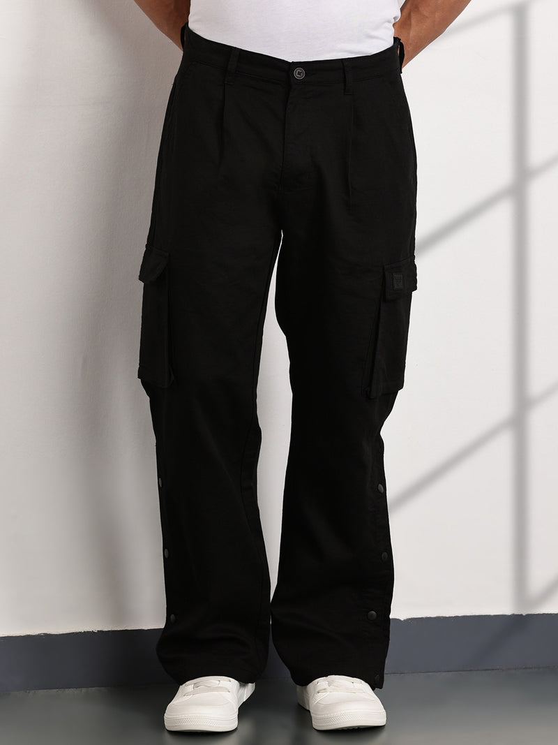 Thomas Scott Men Black Mid-Rise Relaxed Fit Woven Cargo Trousers
