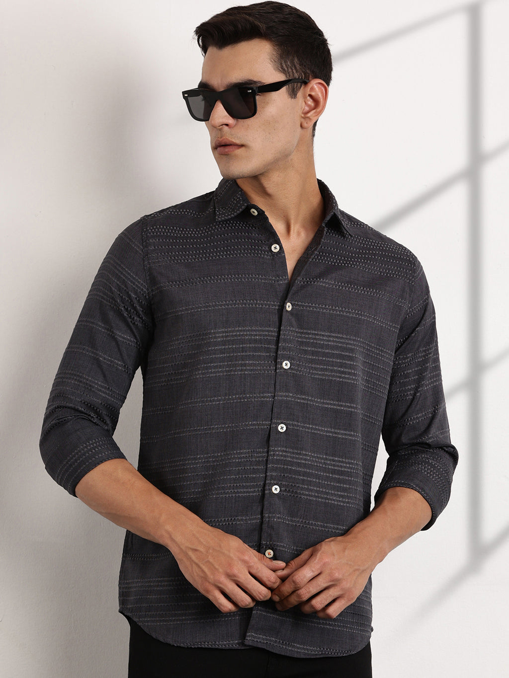 Thomas Scott Men Grey Slim Fit Cutaway Collar Long Sleeves Self Design Casual Shirt