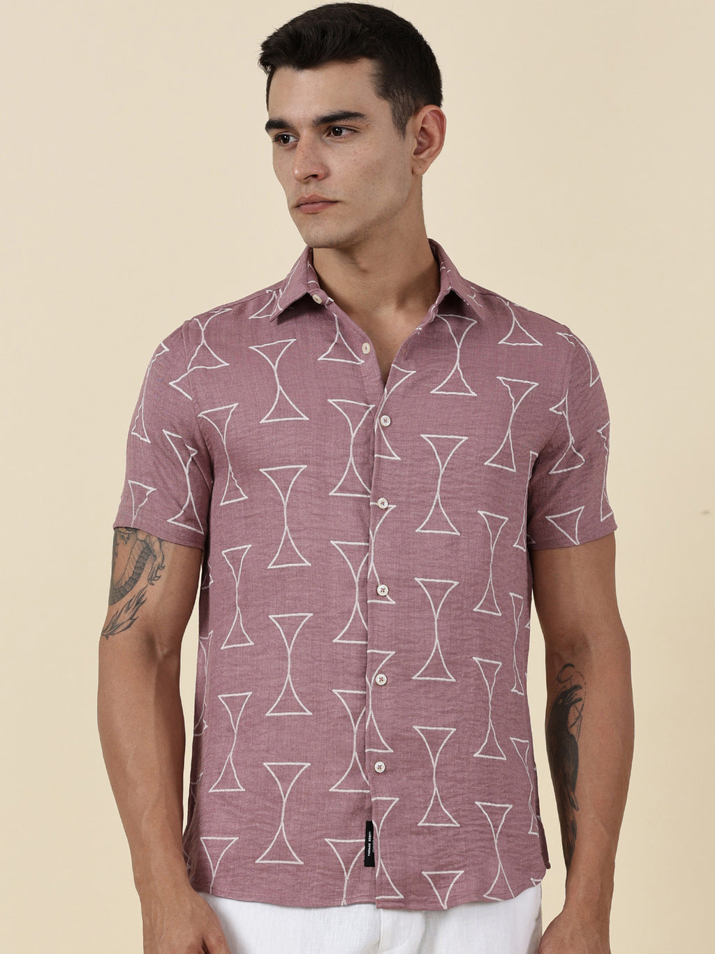 Thomas Scott Men Pink Slim Fit Short Sleeves Geometric Print Casual Shirt