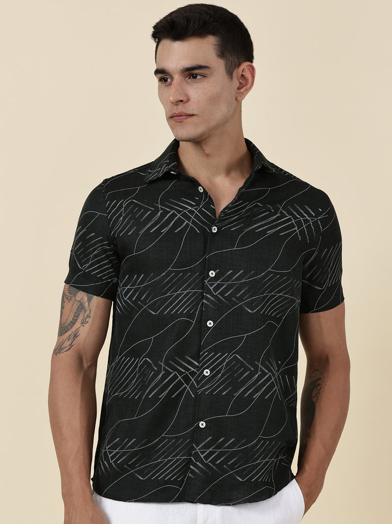 Thomas Scott Men Olive Slim Fit Short Sleeves Abstract Print Casual Shirt
