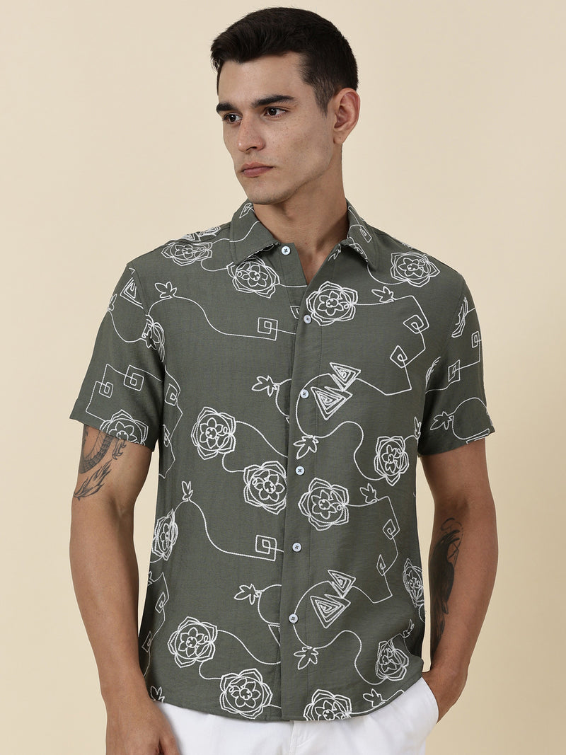 Thomas Scott Men Olive Regular Fit Short Sleeves Spread Collar Embroidered Shirt