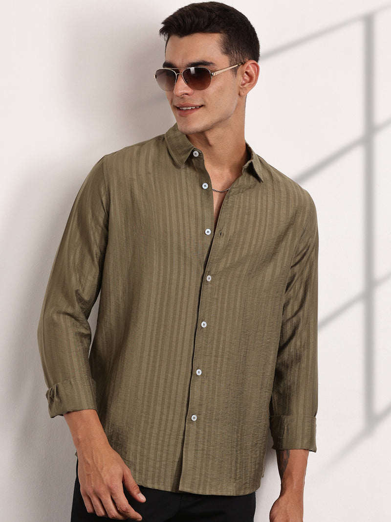 Thomas Scott Men Green Slim Fit Long Sleeves Vertical Stripes Casual Shirt