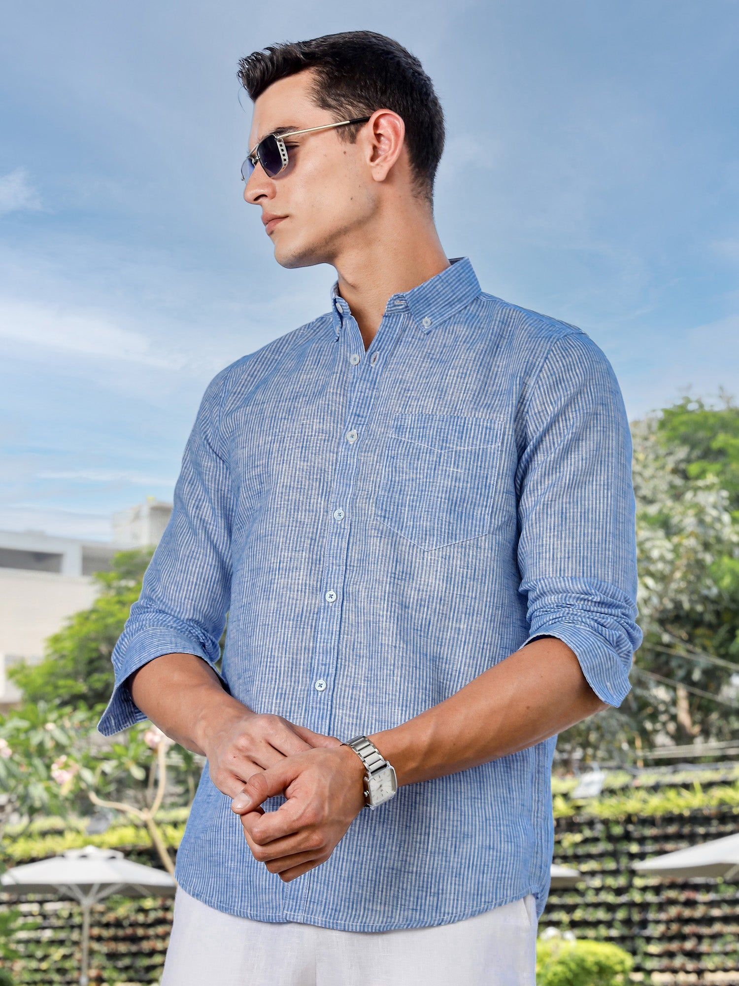 Thomas Scott Men Blue Slim Fit Long Sleeves Pinstripes Linen Casual Shirt
