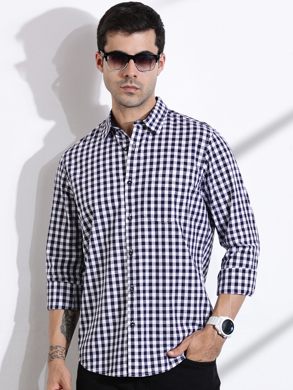 Thomas Scott Men Navy Slim Fit Long Sleeve Gingham Checks Cotton Casual Shirt
