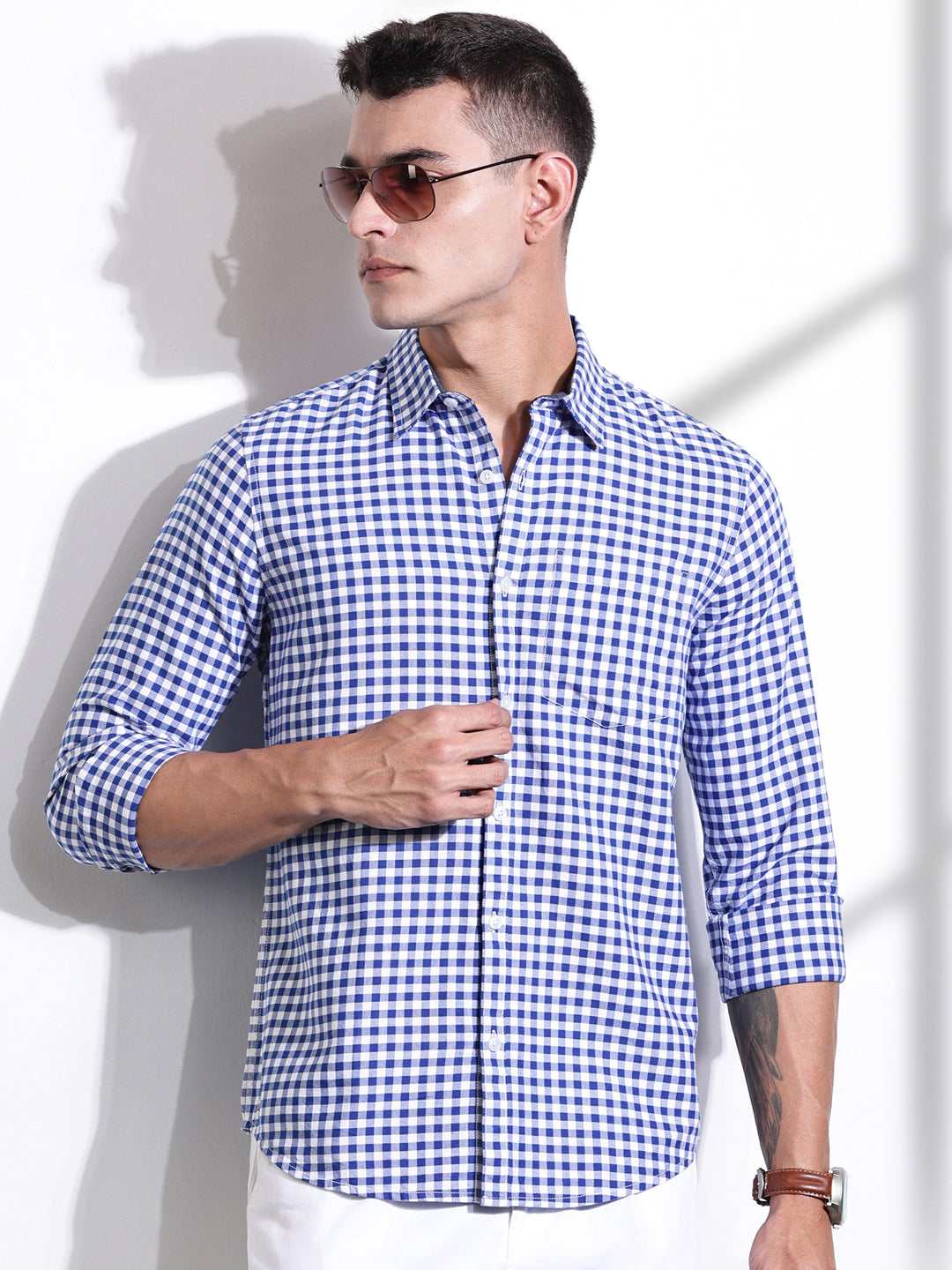 Thomas Scott Men RoyalBlue Slim Fit Long Sleeves Gingham Checks Woven Casual Shirt