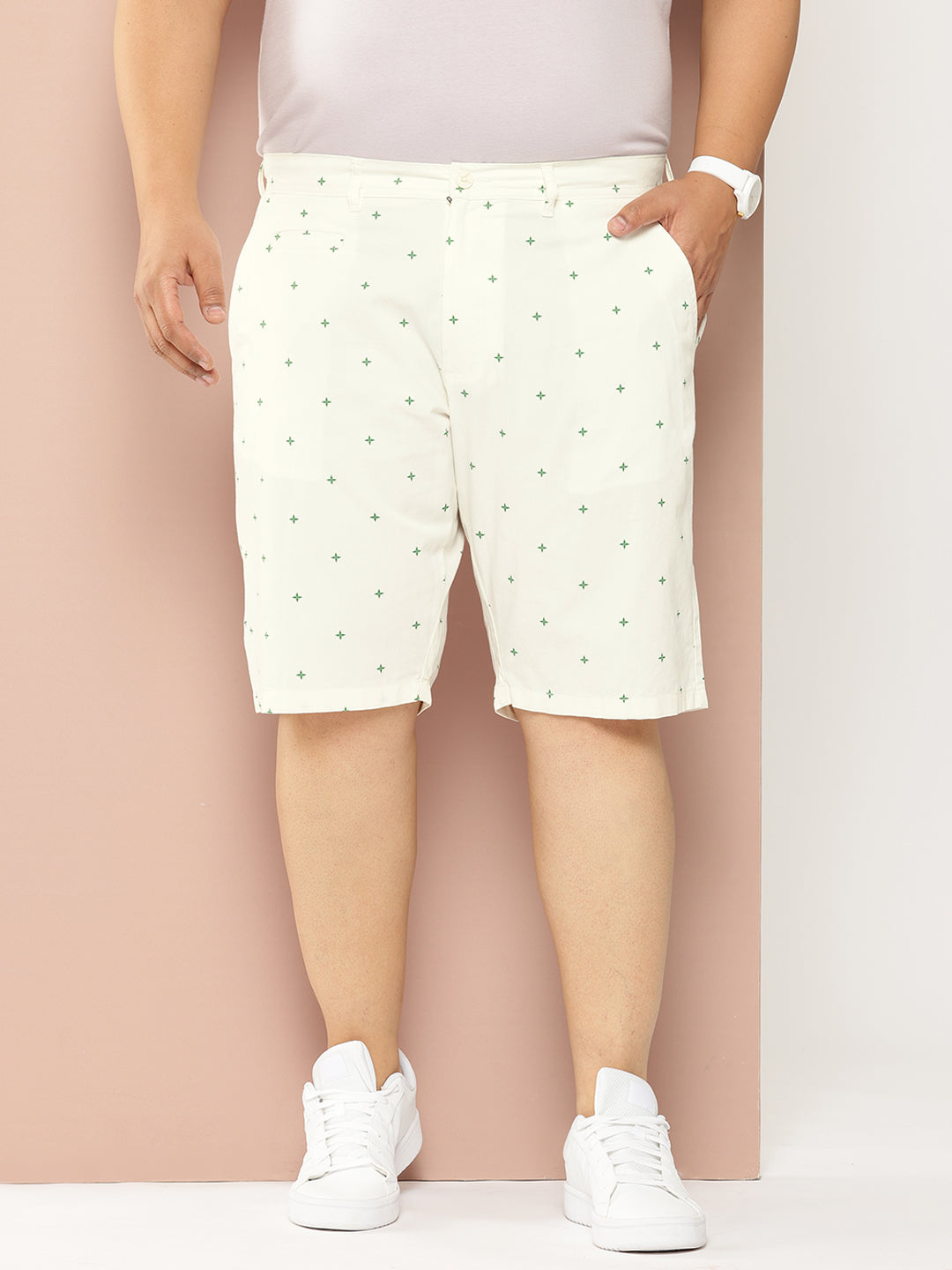 Thomas Scott Men Off White Plus Size Regular Fit Mid-Rise Micro Ditsy Printed Woven Outdoor Shorts