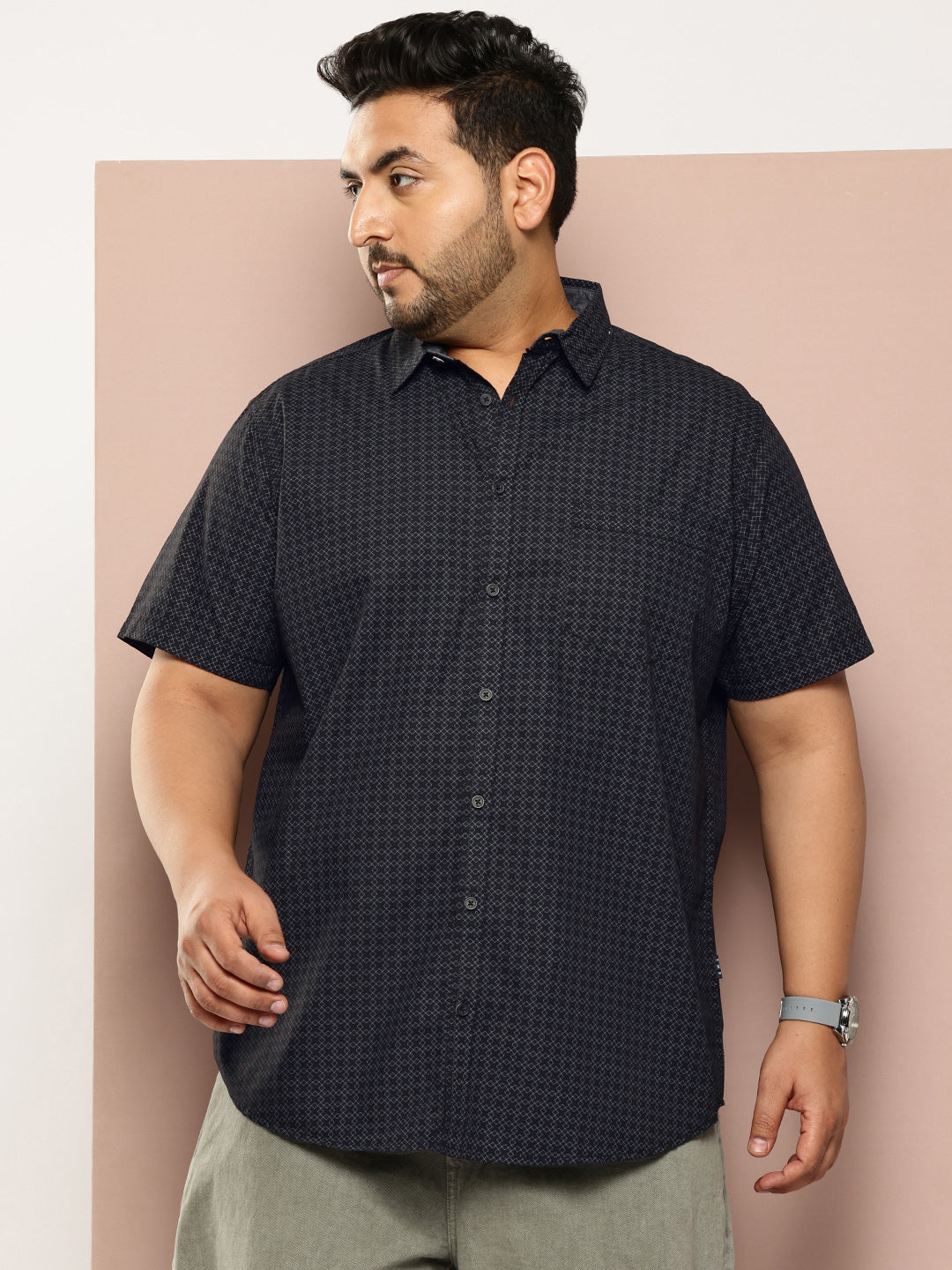 Thomas Scott Men Black Plus Size Regular Fit Short Sleeves Geometric Printed Woven Casual Shirt