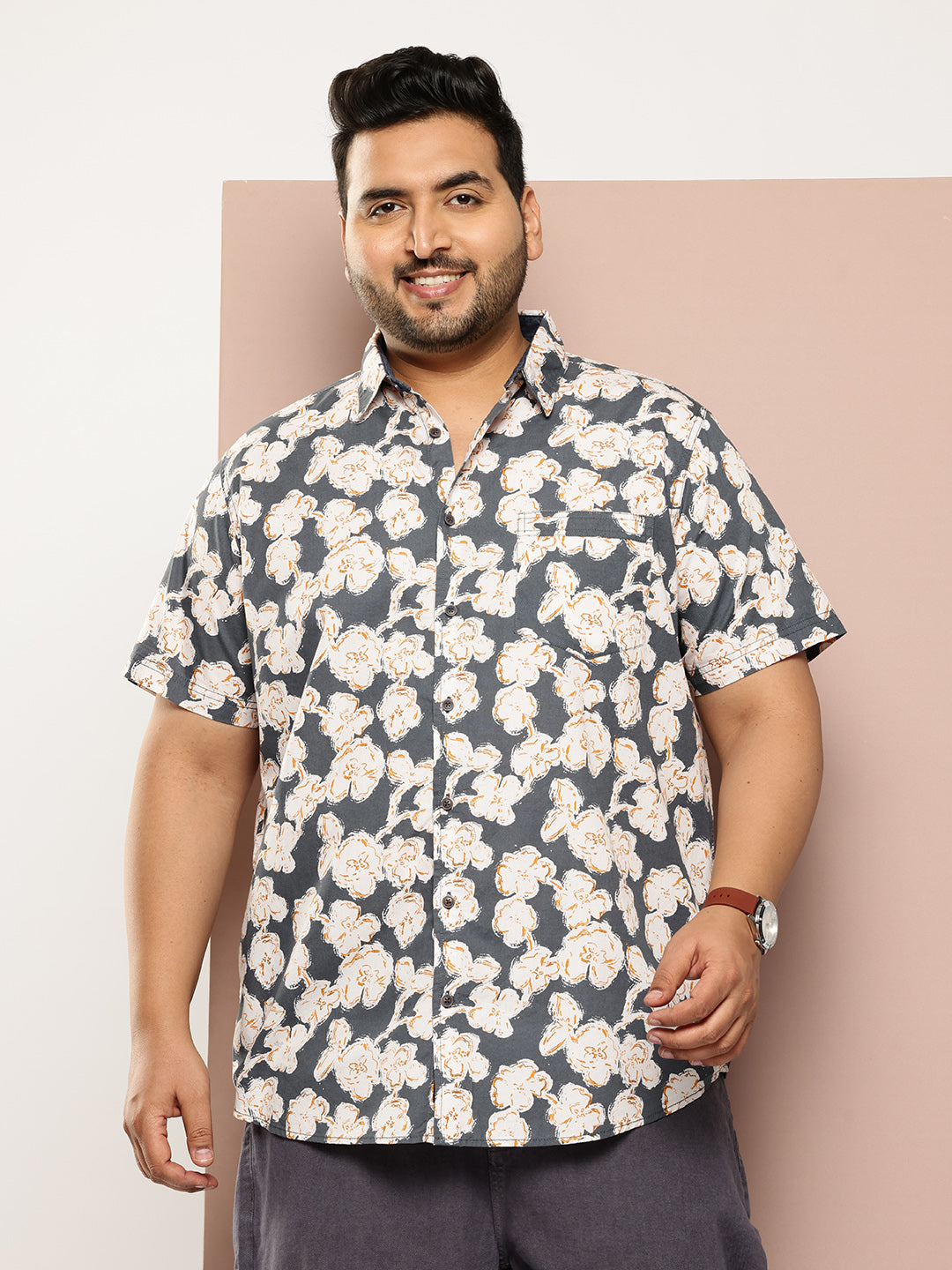 Thomas Scott Men Grey Plus Size Regular Fit Short Sleeves Floral Printed Woven Casual Shirt