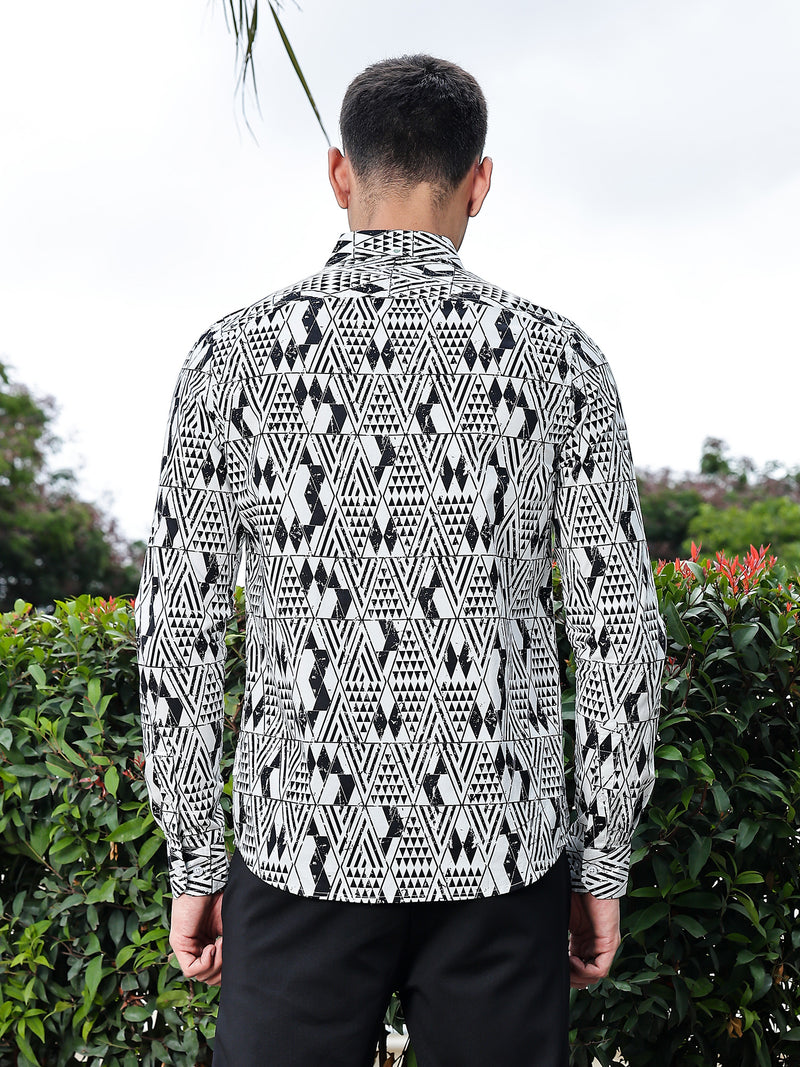 Thomas Scott Men Black Regular Fit Long Sleeves Geometric Print Pure Cotton Casual Shirt