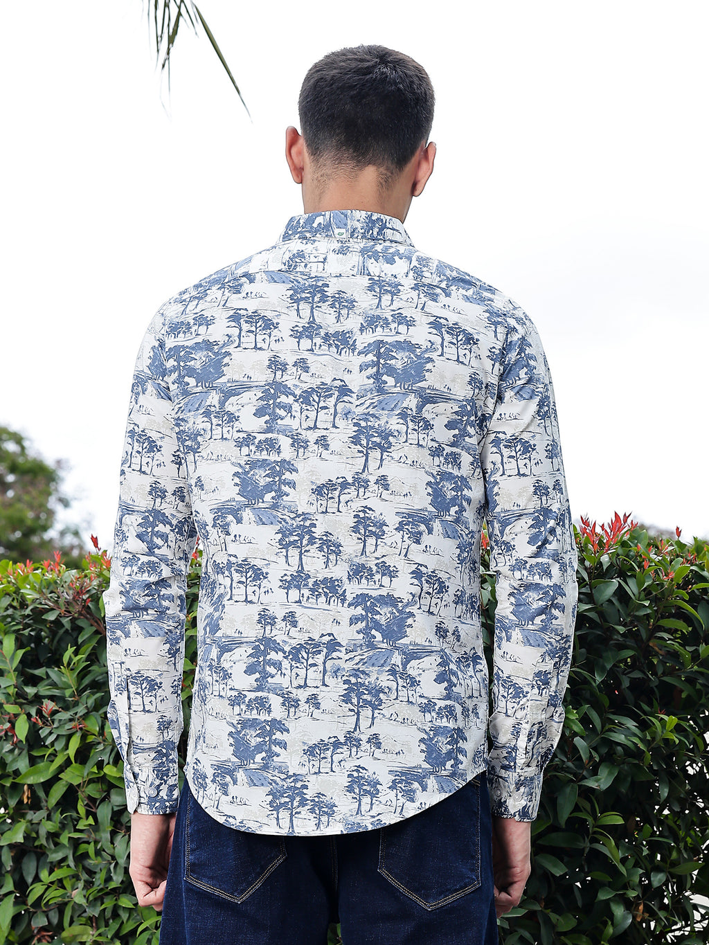 Thomas Scott Men Blue Regular Fit Long Sleeves Geometric Print Pure Cotton Casual Shirt