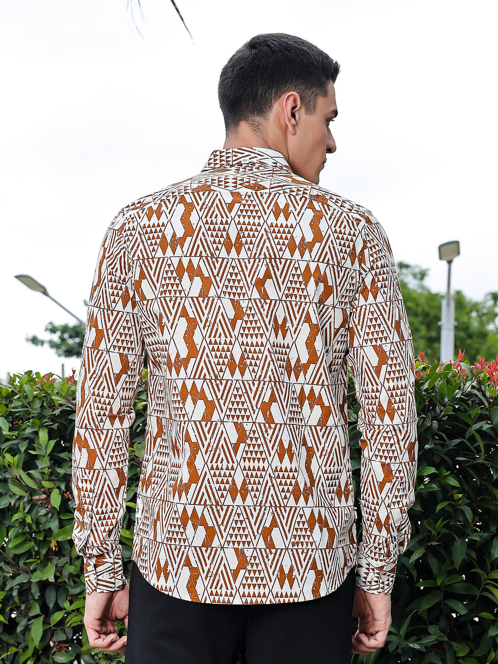 Thomas Scott Men Brown Regular Fit Long Sleeves Geometric Print Pure Cotton Casual Shirt