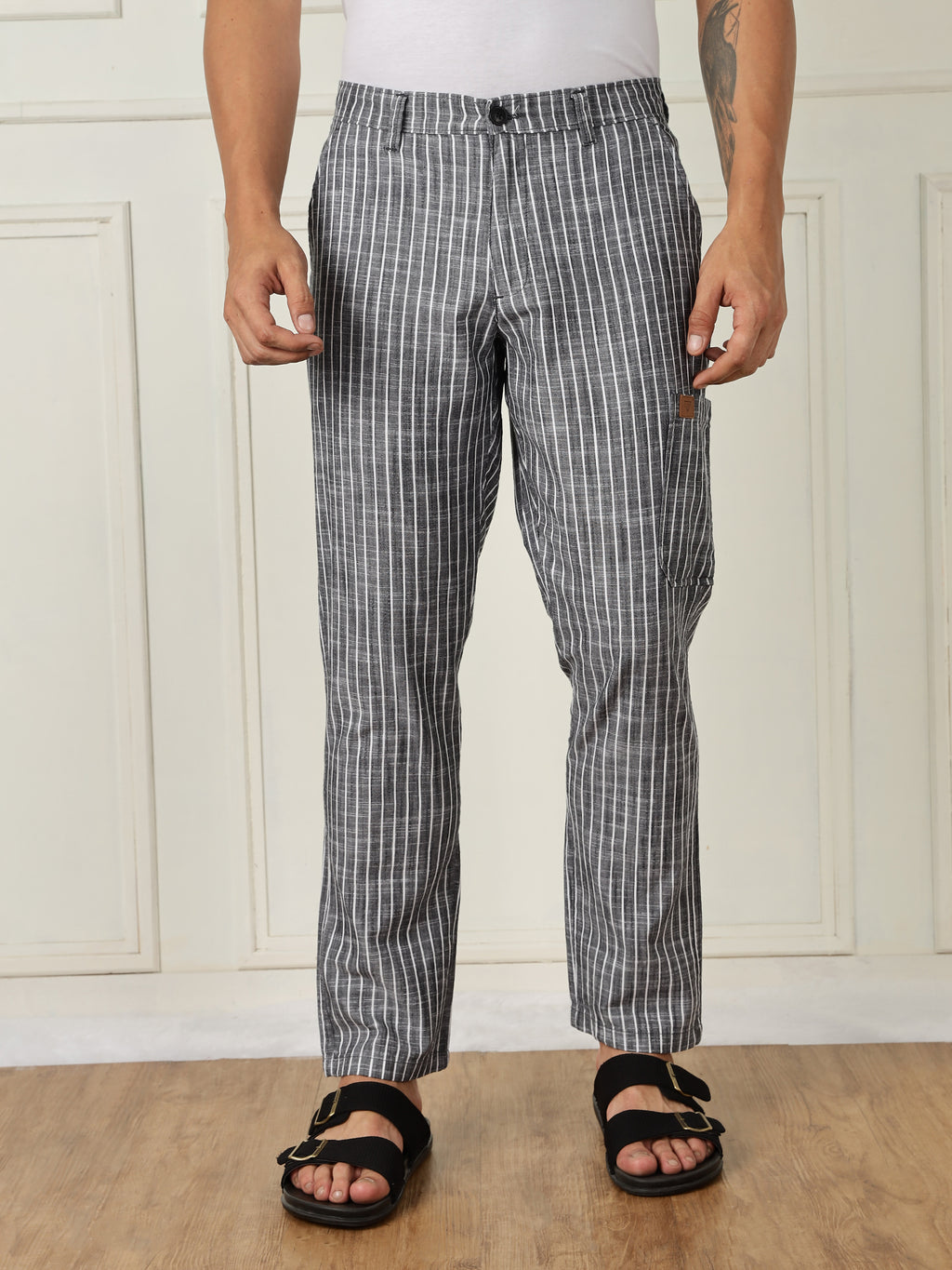 Thomas Scott Men Black Mid-Rise Straight Fit Striped Linen Trouser