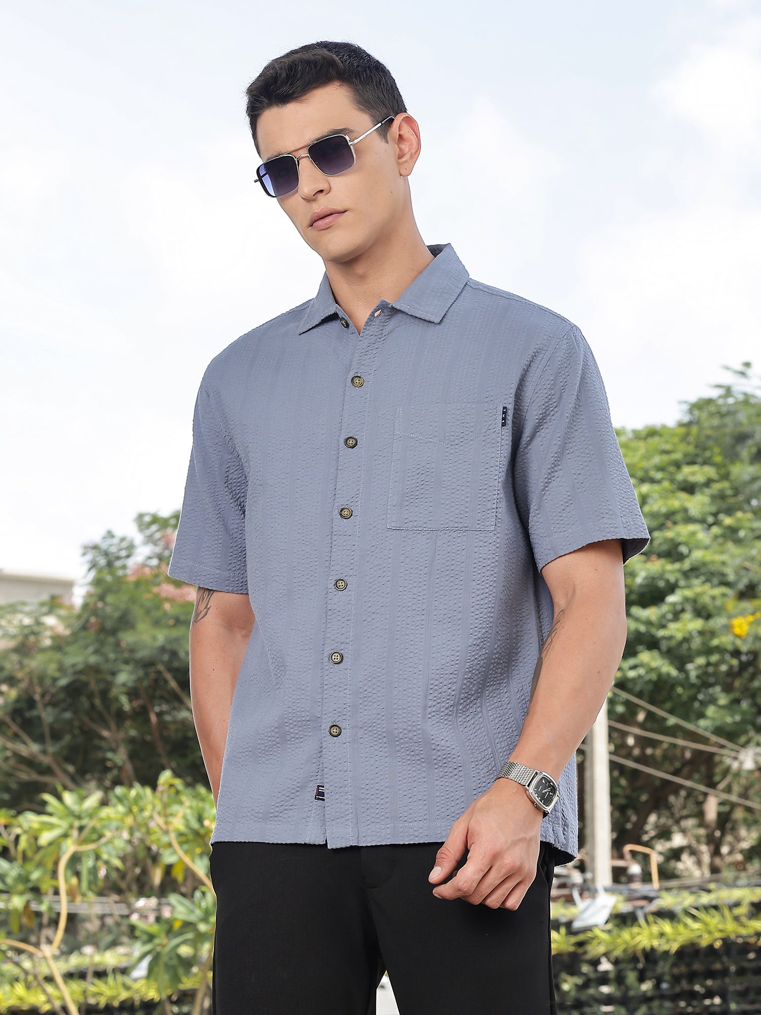 Thomas Scott Men Mid Blue Slim Fit Short Sleeves Self Design Seersucker Shirt