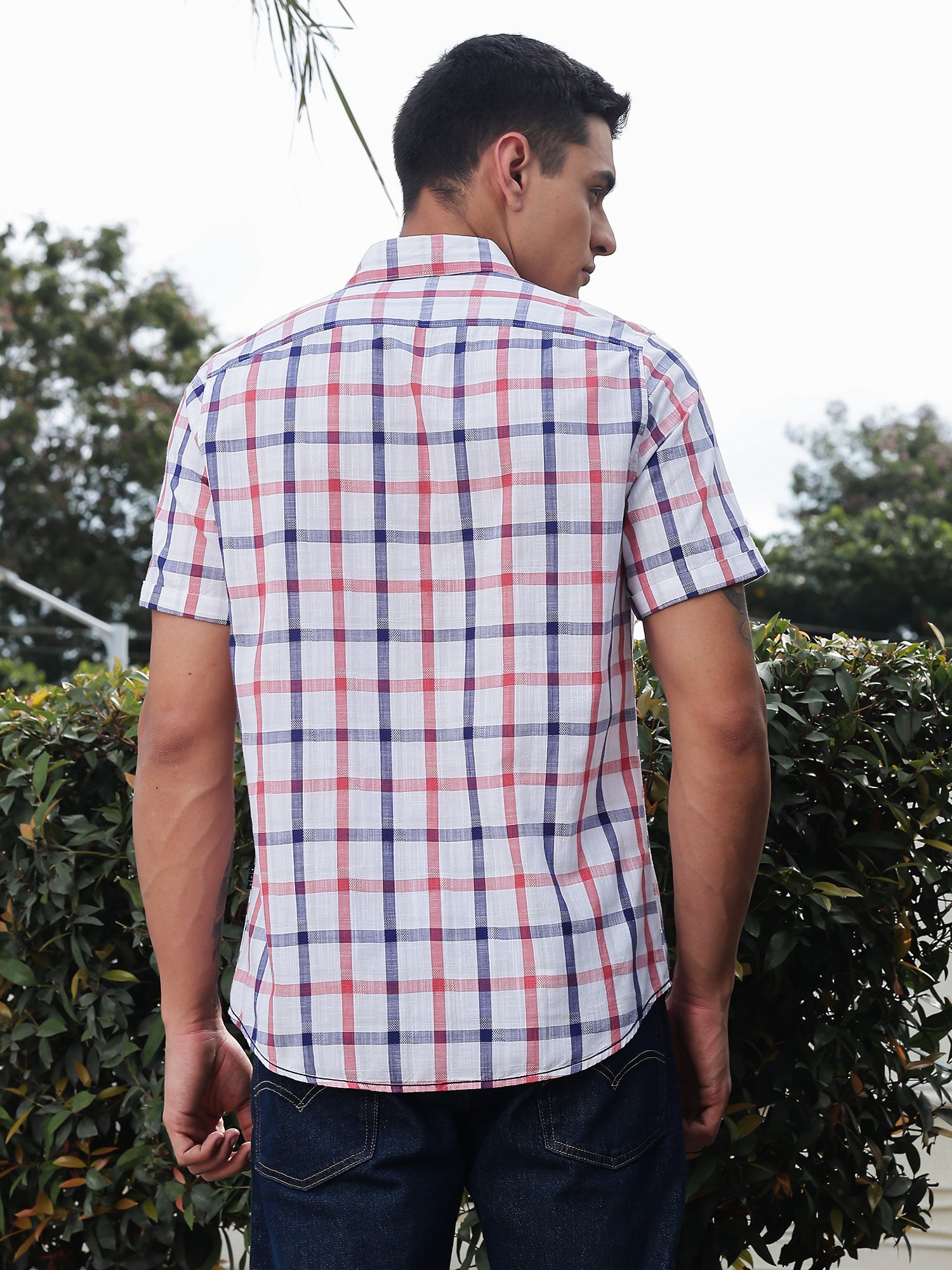 Thomas Scott Men Red Slim Fit Short Sleeves Spread Collar Tartan Checks Casual Shirt