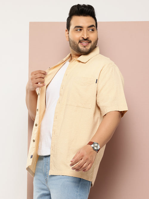 Thomas Scott Men Beige Plus Size Regular Fit Short Sleeves Cotton Seersucker Shirt