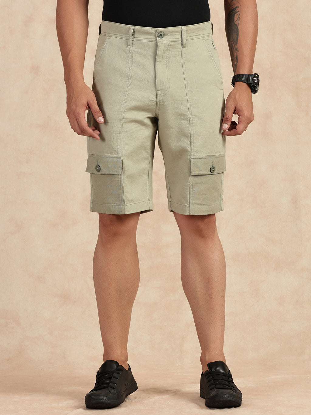 Thomas Scott Men Light Olive Straight Fit Mid-Rise Cargo Shorts