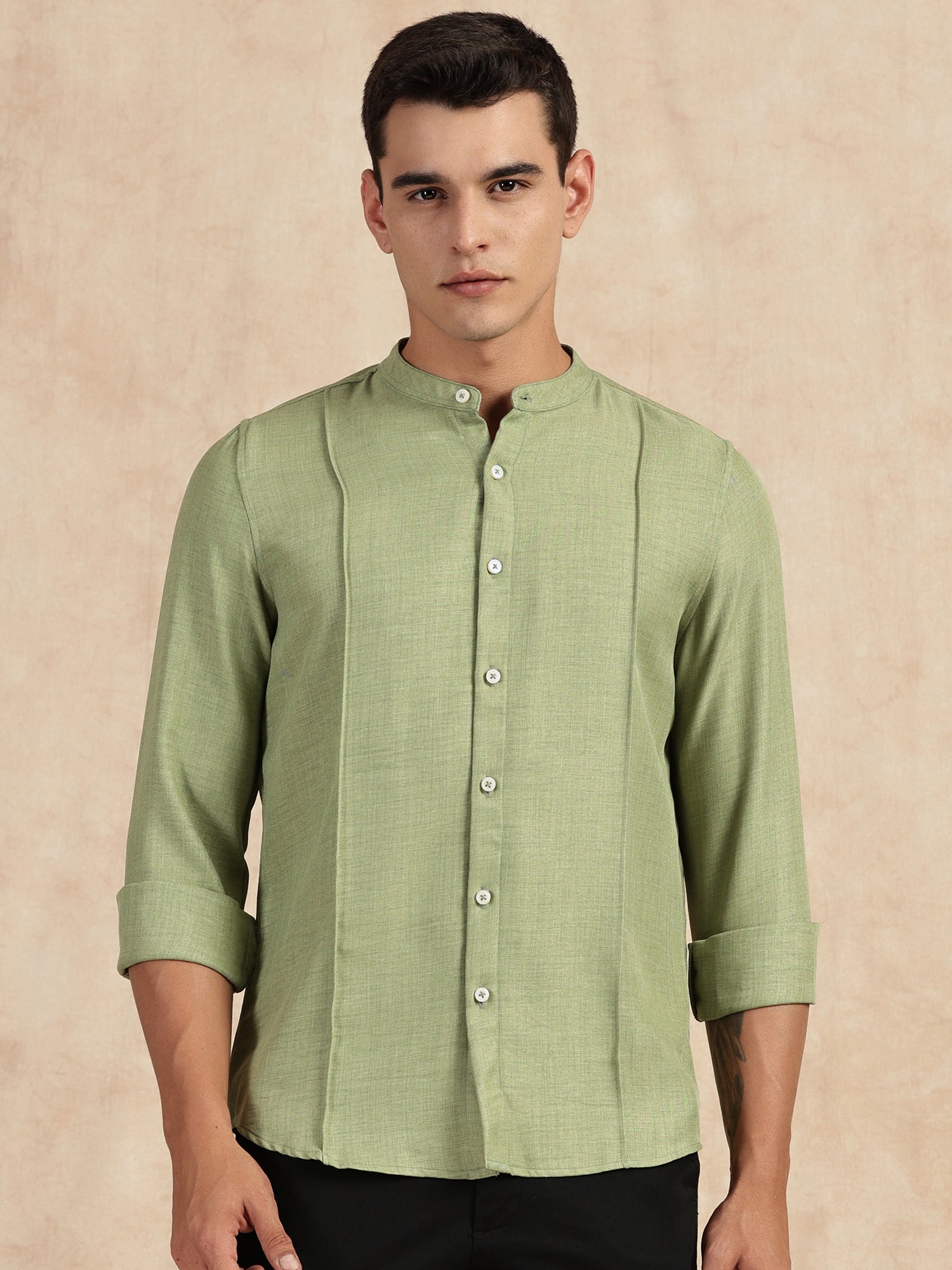 Thomas Scott Men Light Green Slim Fit Long Sleeves Mandarin Collar Textured Casual Shirt