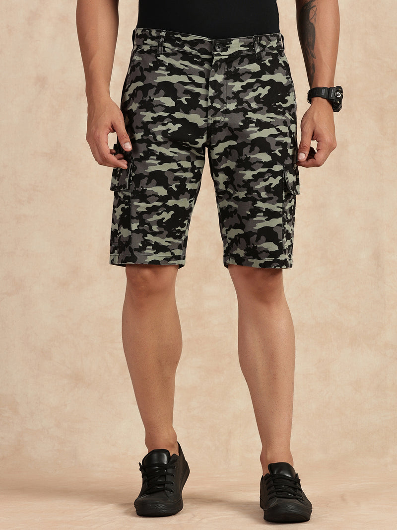 Thomas Scott Men Olive Regular Fit Mid Rise Camouflage Cargo Shorts