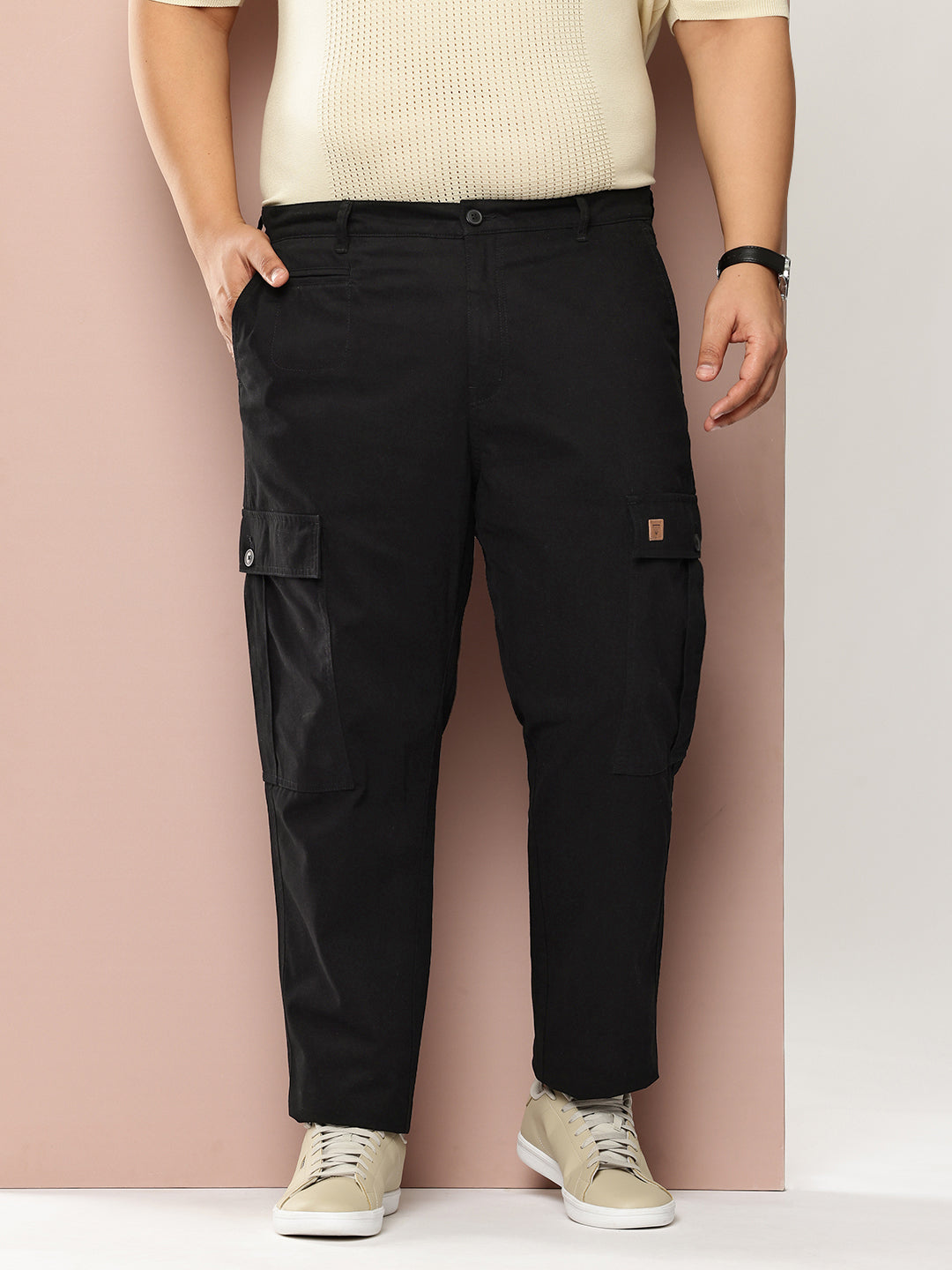 Thomas Scott Men Black Plus Size Regular Fit Mid-Rise Cotton Woven Cargo Trouser