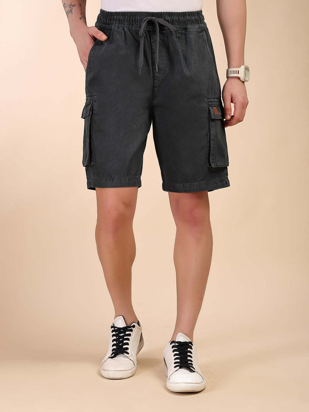 Thomas Scott Men Grey Mid-Rise Straight Fit Above Knee Cotton Woven Cargo Shorts