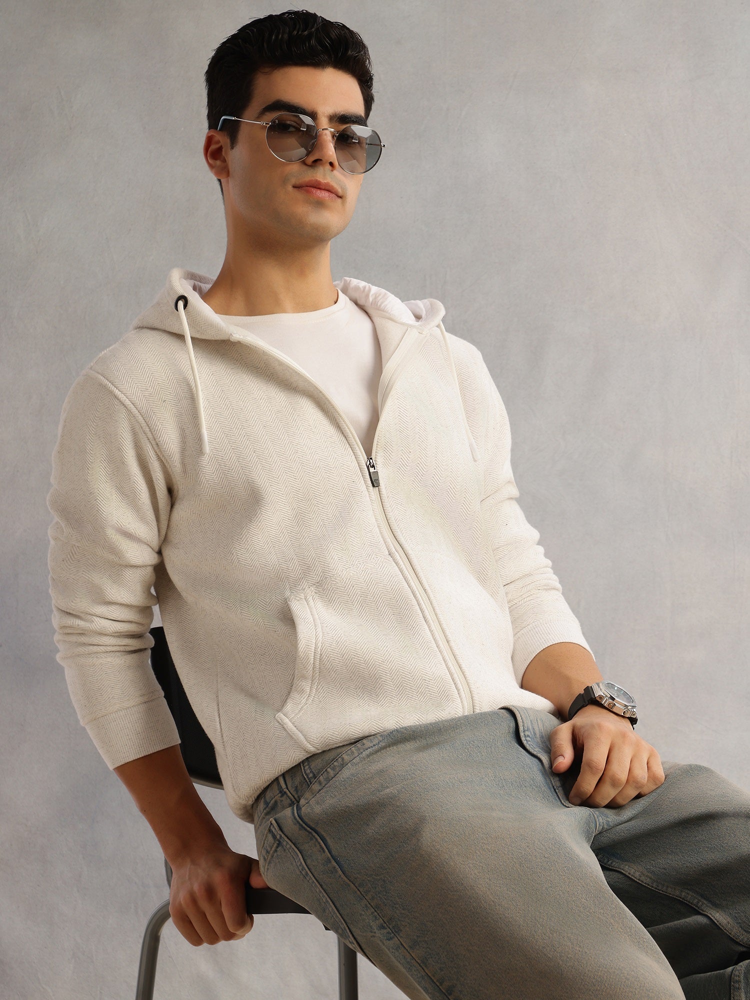 Thomas Scott Men White Regular Fit Long Sleeves 2 Pockets Front-Open Knitted Hooded Sweatshirt