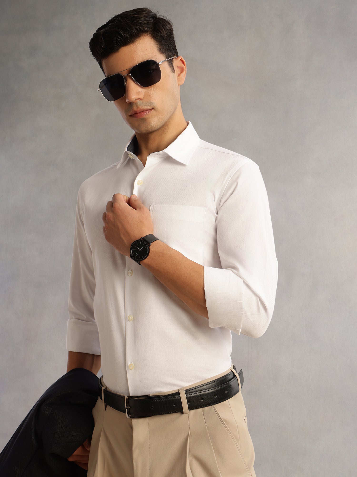 Thomas Scott Men White Regular Fit Long Sleeves Cutaway Collar 100% Cotton Dobby Formal Shirt