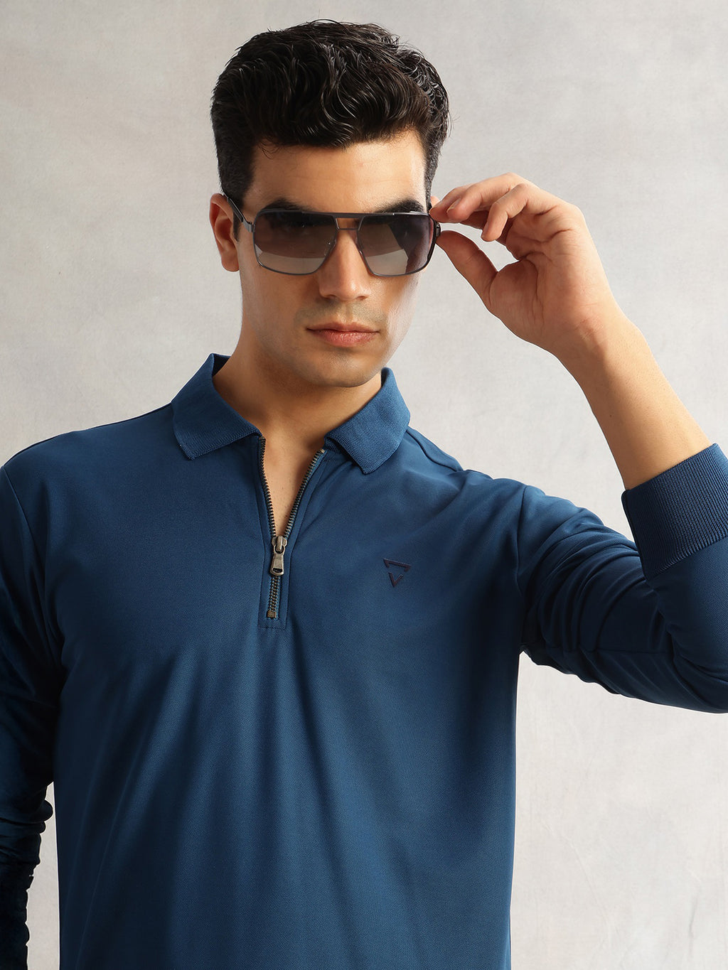 Thomas Scott Men Rama Blue Regular Fit Long Sleeves Solid Polyester Knitted Polo Collar T-shirt
