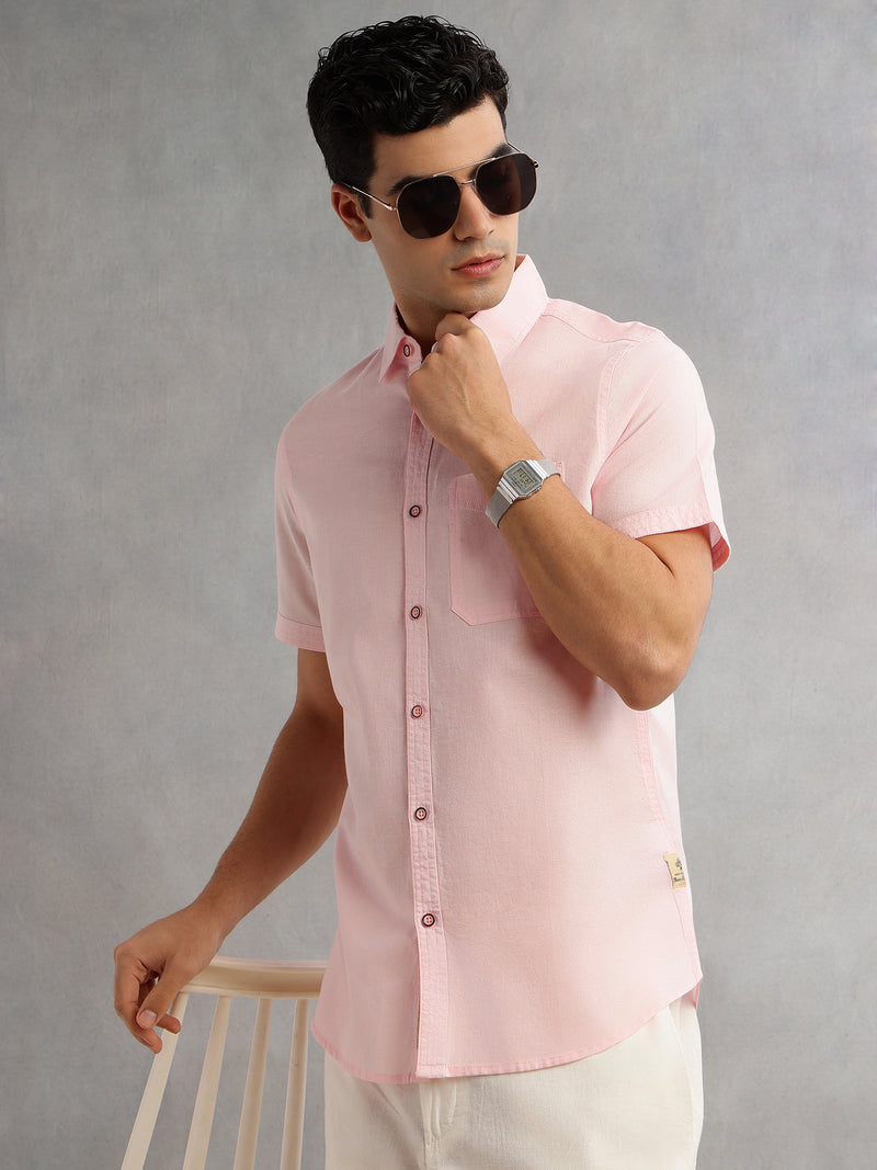 Thomas Scott Men Pink Premium Regular Fit Short Sleeves Spread Collar Solid Linen Casual Shirt