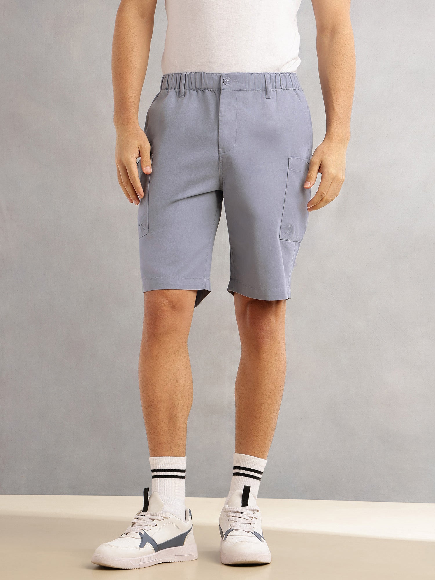 Thomas Scott Men Blue Relaxed Fit Mid-Rise Solid 100% Cotton Woven Cargo Shorts