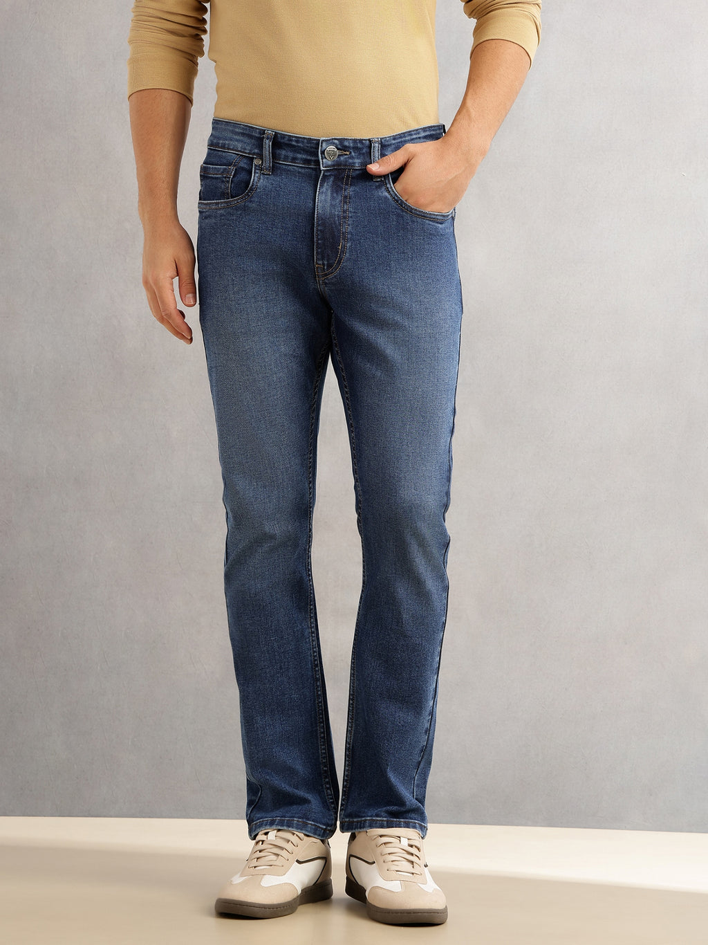 Thomas Scott Men Dark Blue Straight Fit Mid-Rise 5 Pockets Faded Stretchable Jeans