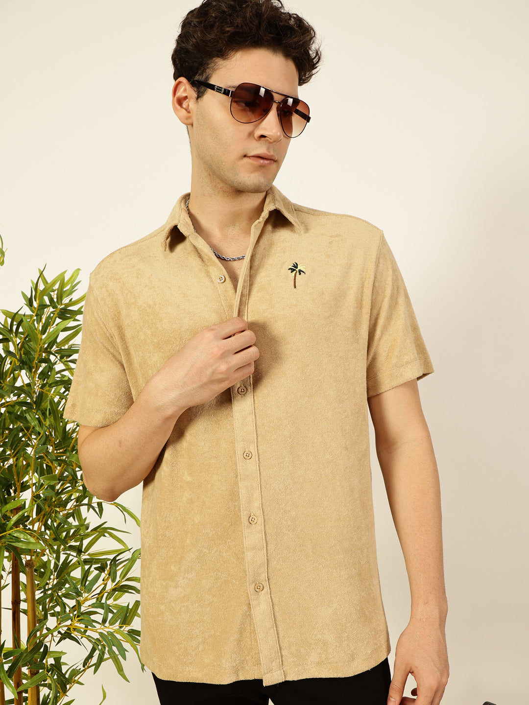 Thomas Scott Men Cream Towel Terry Relaxed Fit Short Sleeves Spread Collar Knitted Casual Shirt