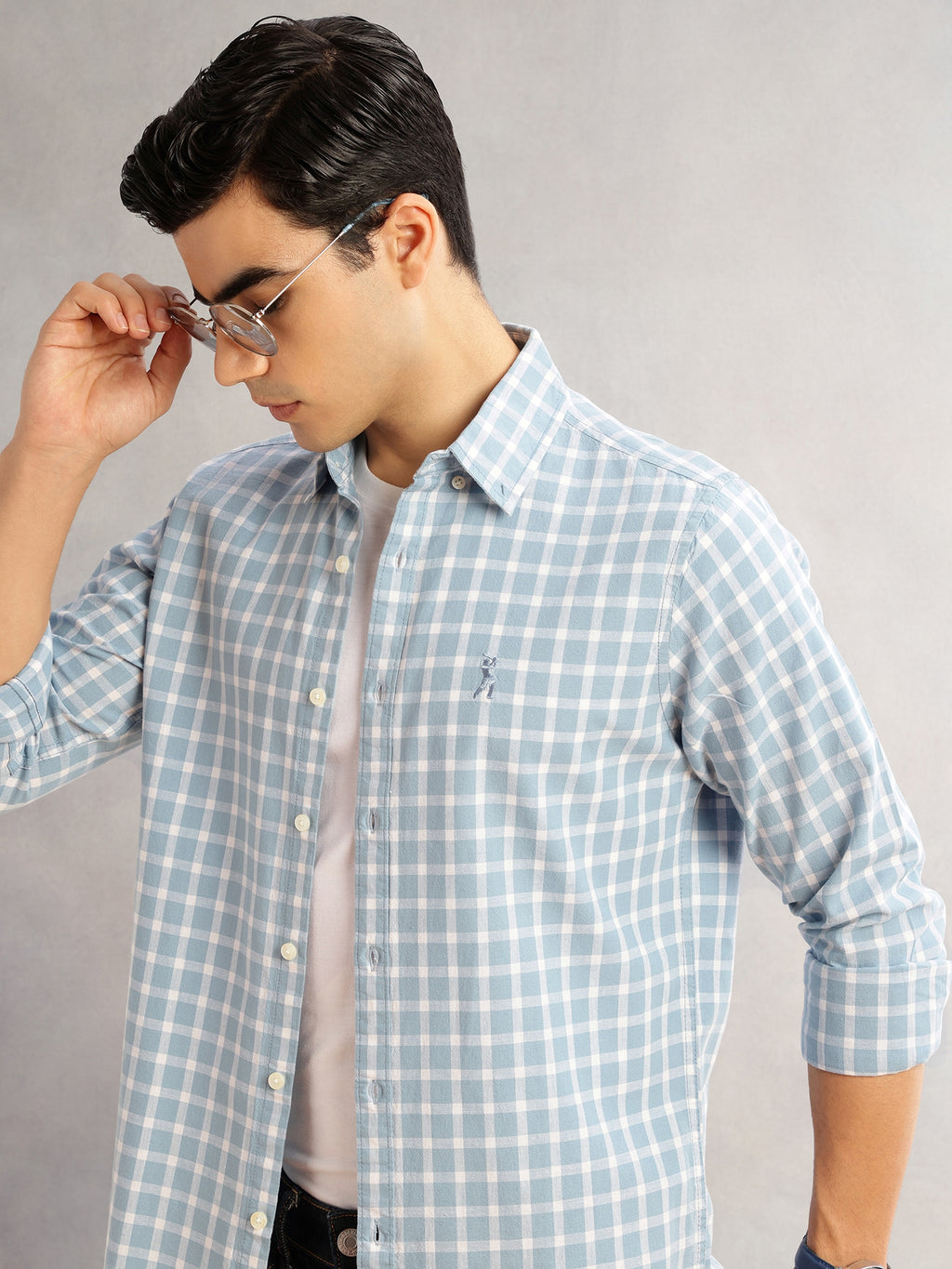Thomas Scott Men Blue Cricket Club Slim Fit Long Sleeves Button-Down Collar Gingham Checks Cotton Linen Casual Shirt